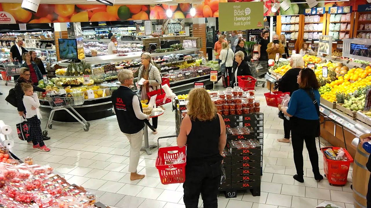 Sånggruppen Octavia framför låten 