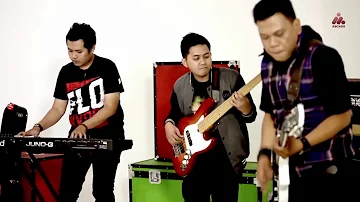 Dadali - Menjadi Pangeranmu (Official Music Video with Lyric)