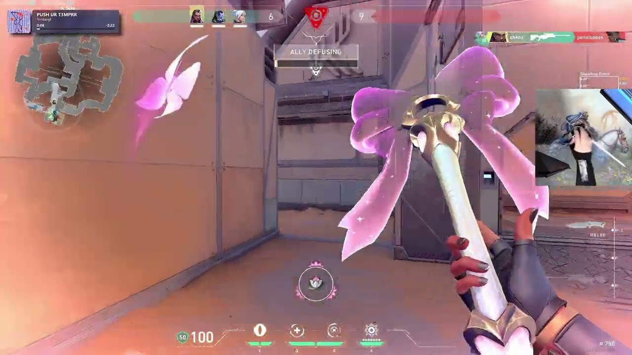 who let quinn play tac fps games.