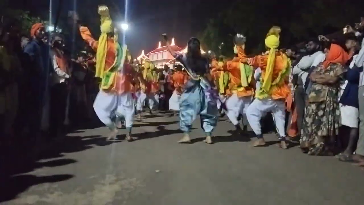 ಸುರೇಶ್ ವೀರಗಾಸೆ 9901229819