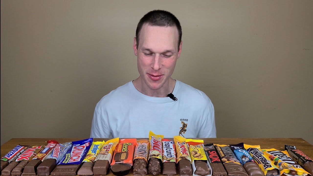 🎃 ASMR Halloween Chocolate Bar Mukbang 🎃