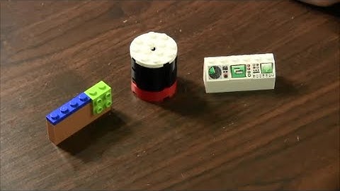 How to Build Computer, Desk and Power Source with Legos