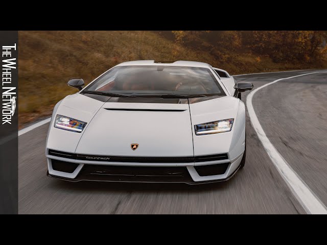 2022 Lamborghini Countach LPI 800-4 hits the road for the first