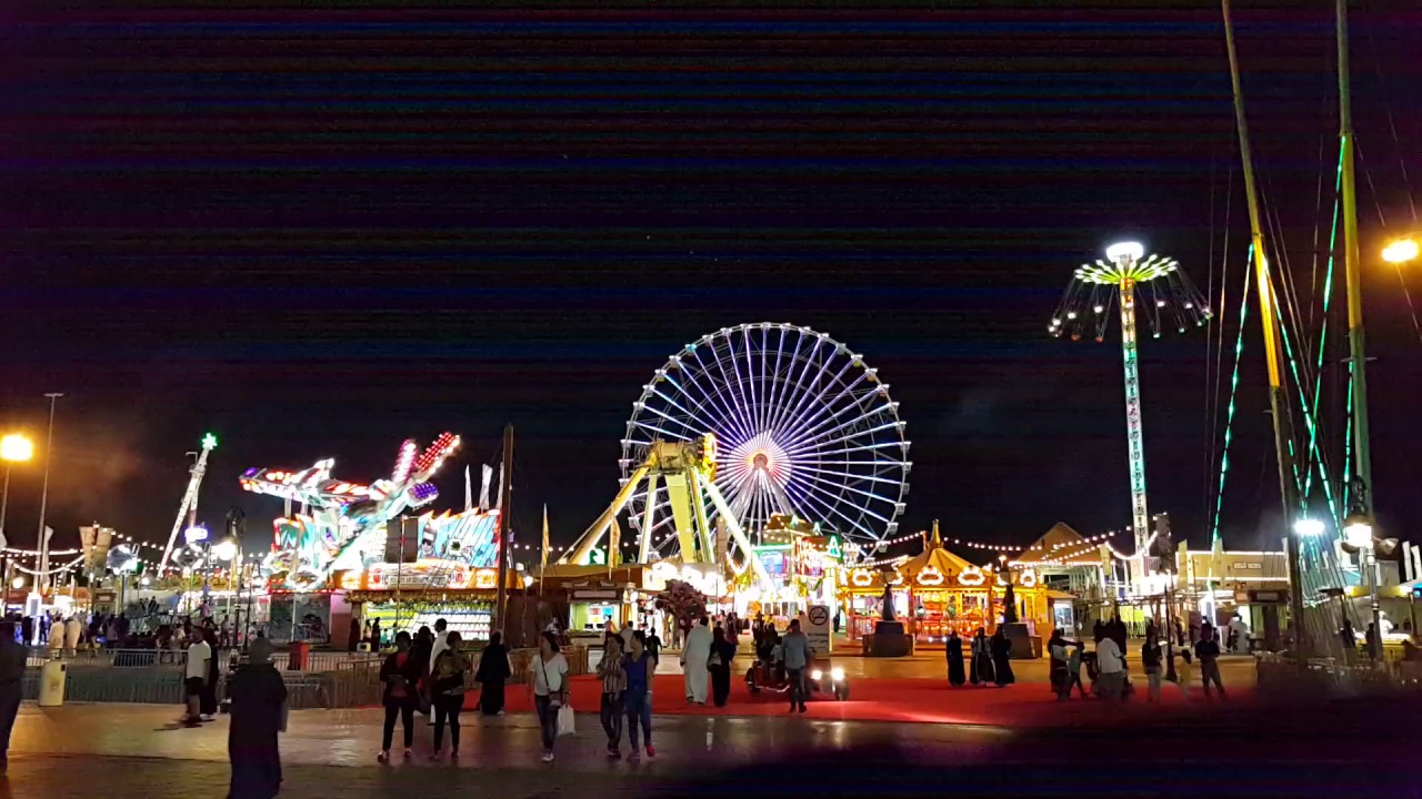 Dubai, UAE : Global Village, Giant Wheel and Amusement Park