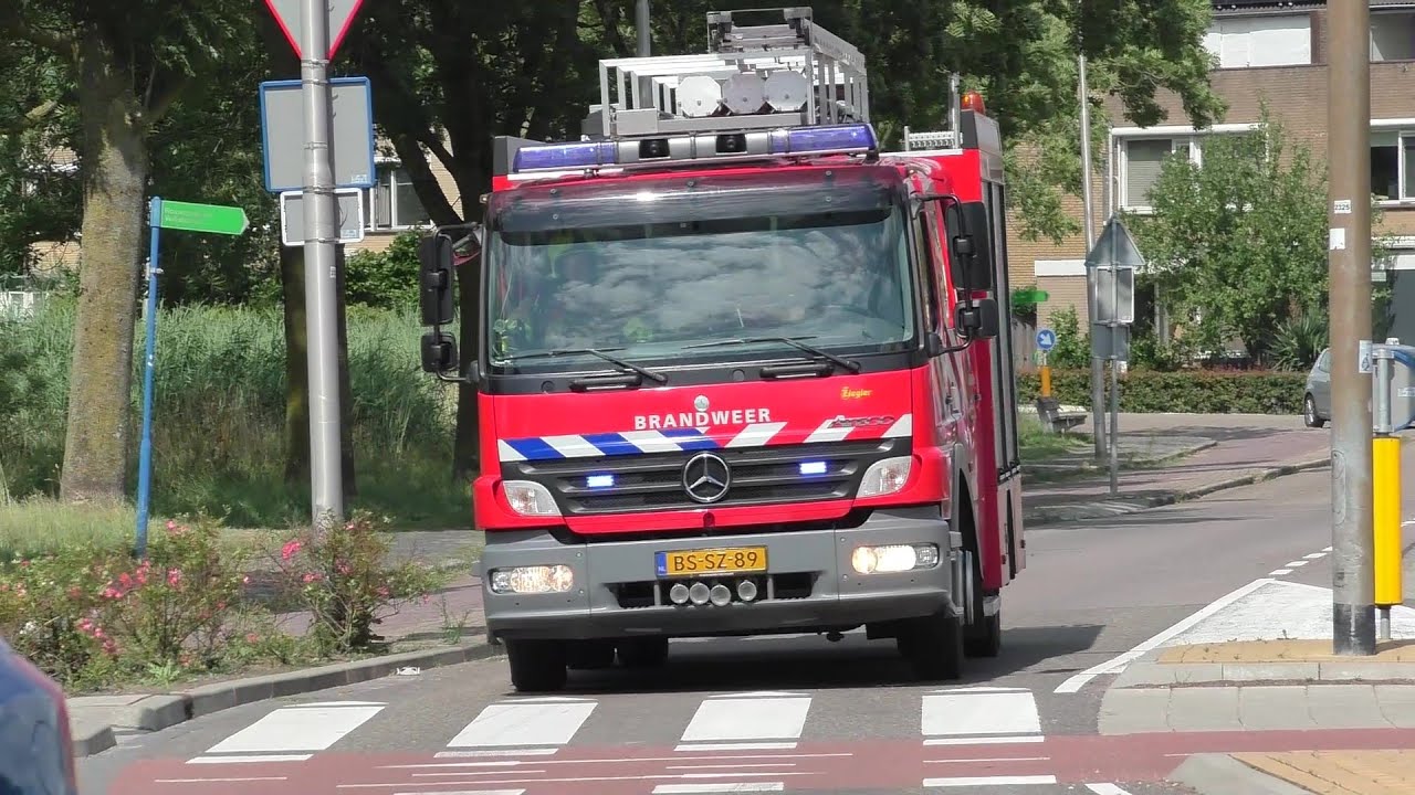 tankautospuit-16-3630-brandweer-ouderkerk-met-spoed-naar-een-nacontrole
