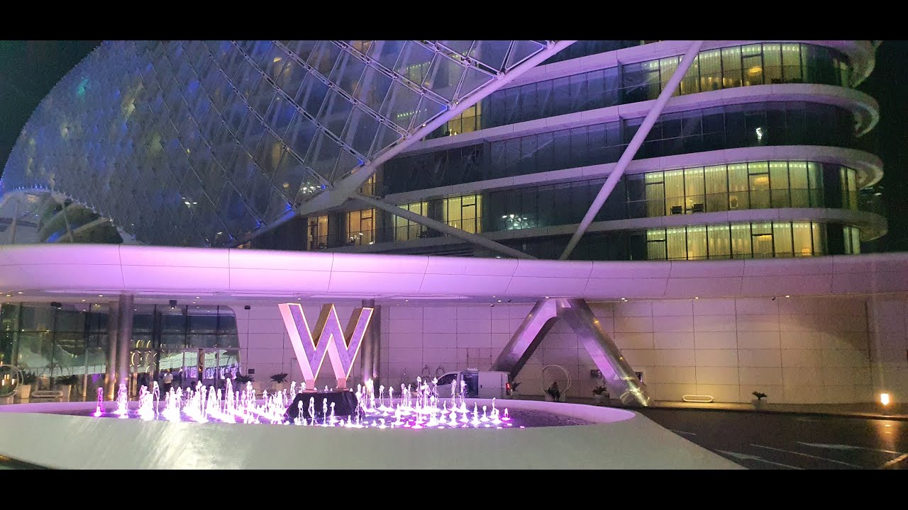 Garage Restaurant - W Hotel Yas Island Abu Dhabi