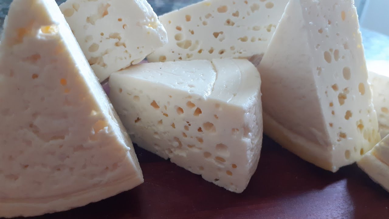 Queijo FURADINHO  com Leite de SAQUINHO (prensado)
