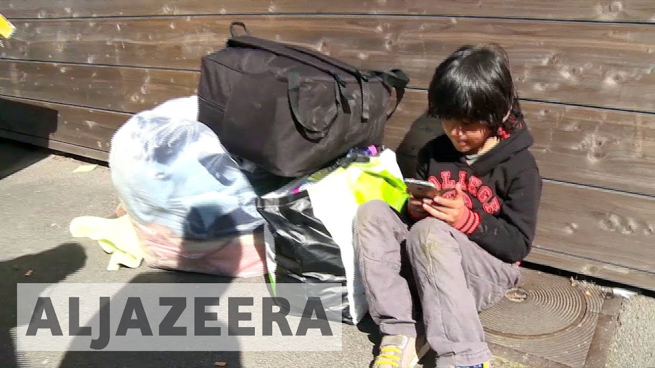 فرنسا: لاجئون بلا مأوى بعد أن دمر حريق مخيماً