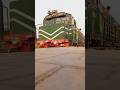 Powerful Departure 😱 Green Line Express 5UP at Lahore Junction | Pakistan Railway #shorts