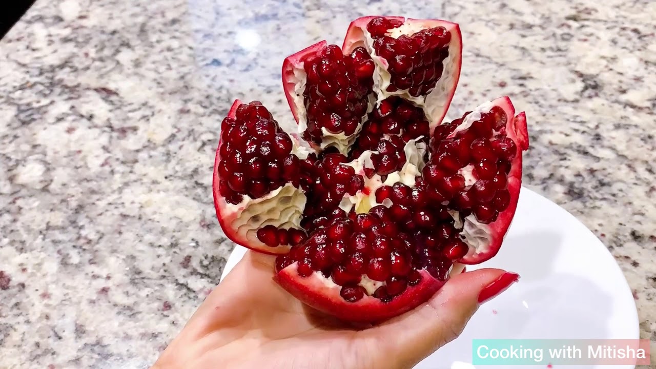 How to open pomegranate pomegranate how to cut open a pomegranate