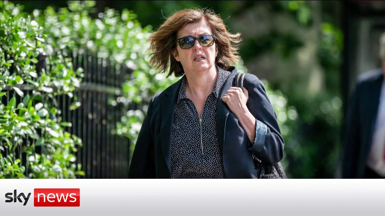 Does Sir Keir Starmer's job offer to Sue Gray breach rules?