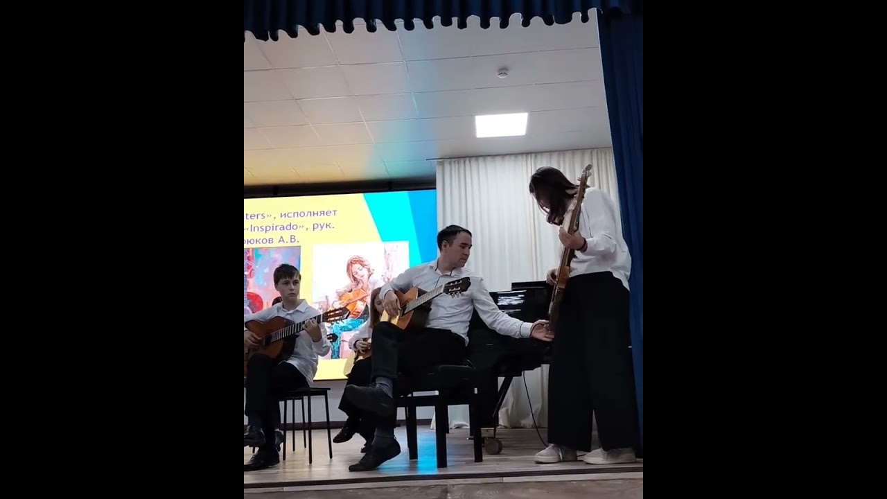 "Открытие выставки выпускников-2024 "Моя счастливая Родина"