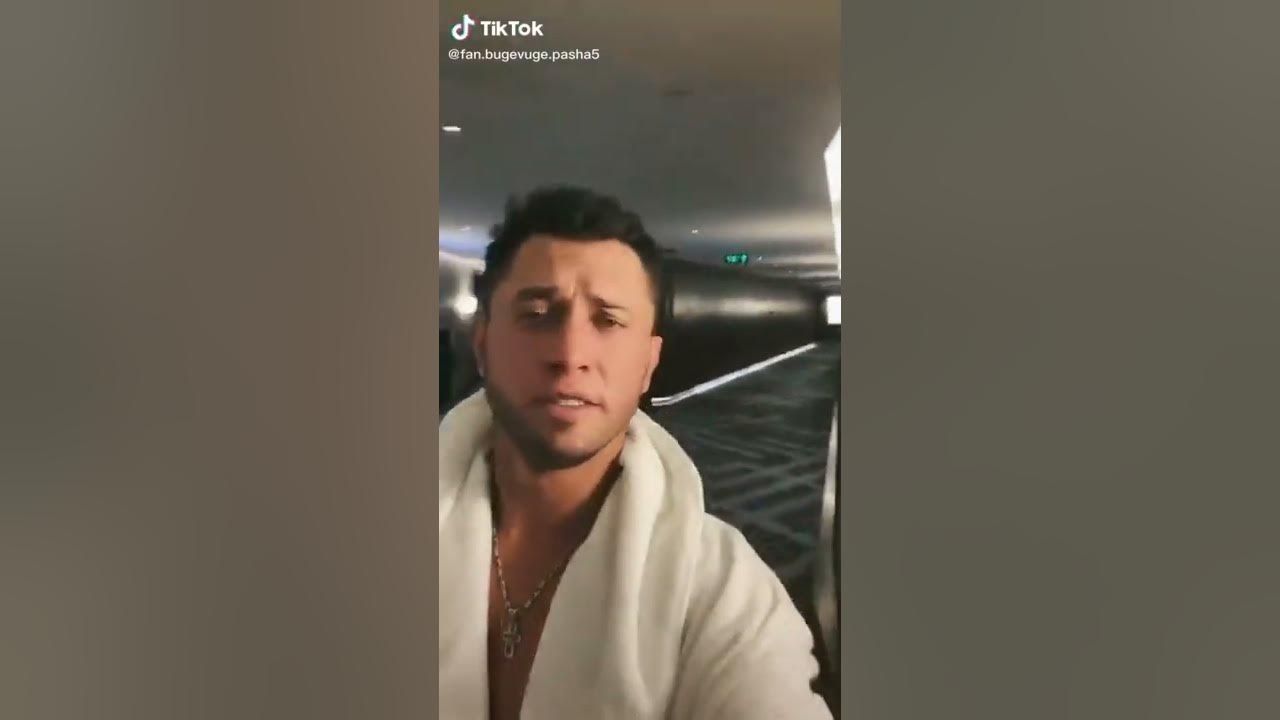 Павел Прилучный на мотоцикле