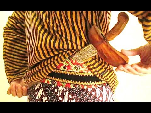 [Tutorial] SURJAN Beskap / Cara Memakai Pakaian Tradisional Jawa / How to Wear Javanese Outfits [HD]