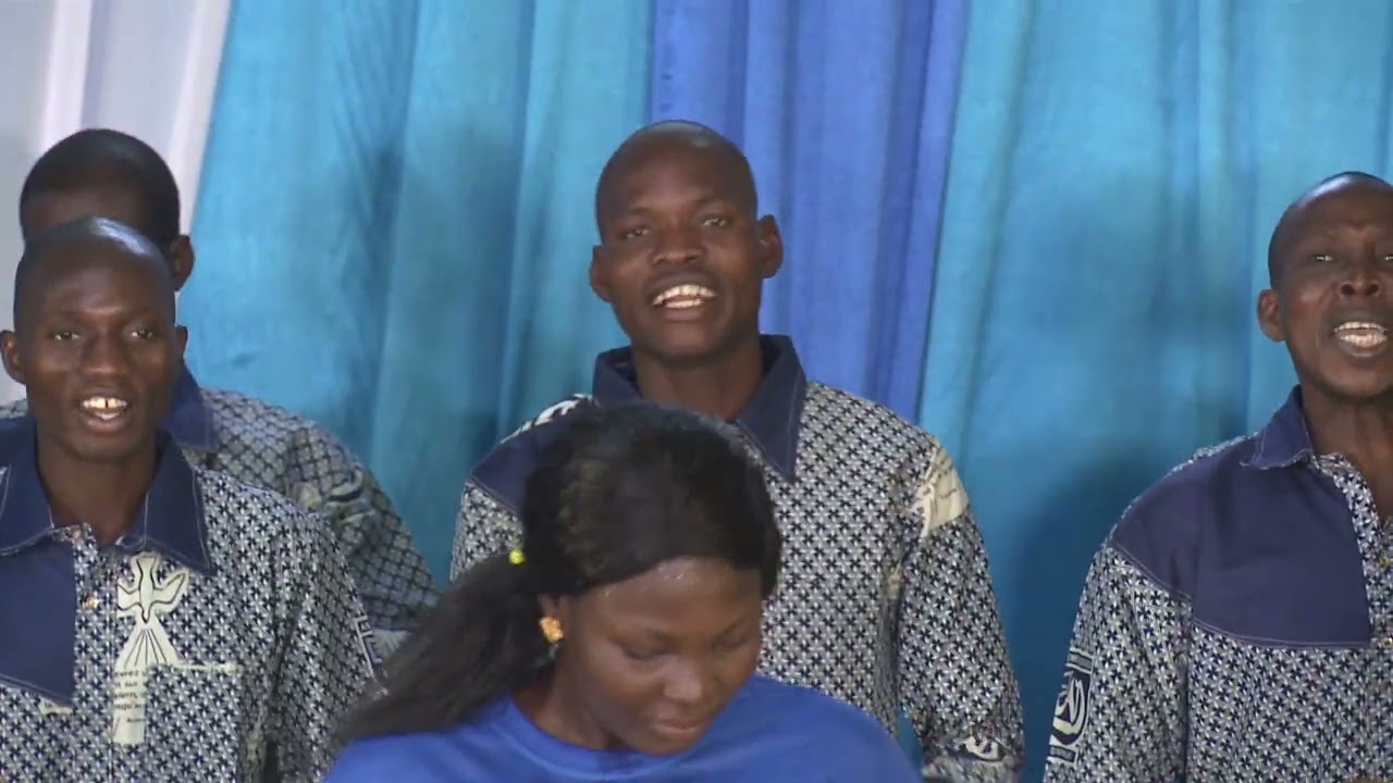 GROUPE WAOGWENDÉ AD  ZAKIN NAZARETH DE KOUDOUGOU, A ZEZI ROGMA WAA NE FAANGRE