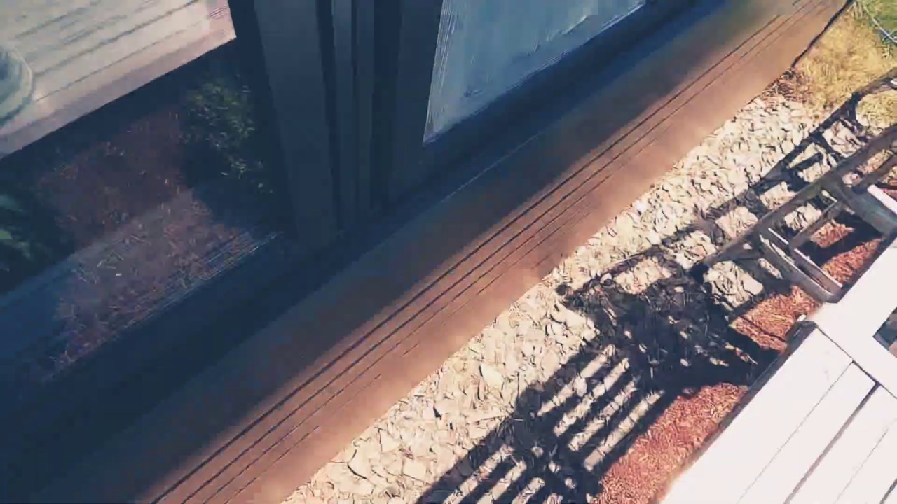 Painting aluminium windows, spraying YouTube