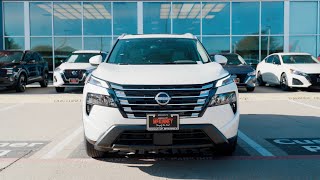 Nissan Rogue Premium | Quick & To The Point