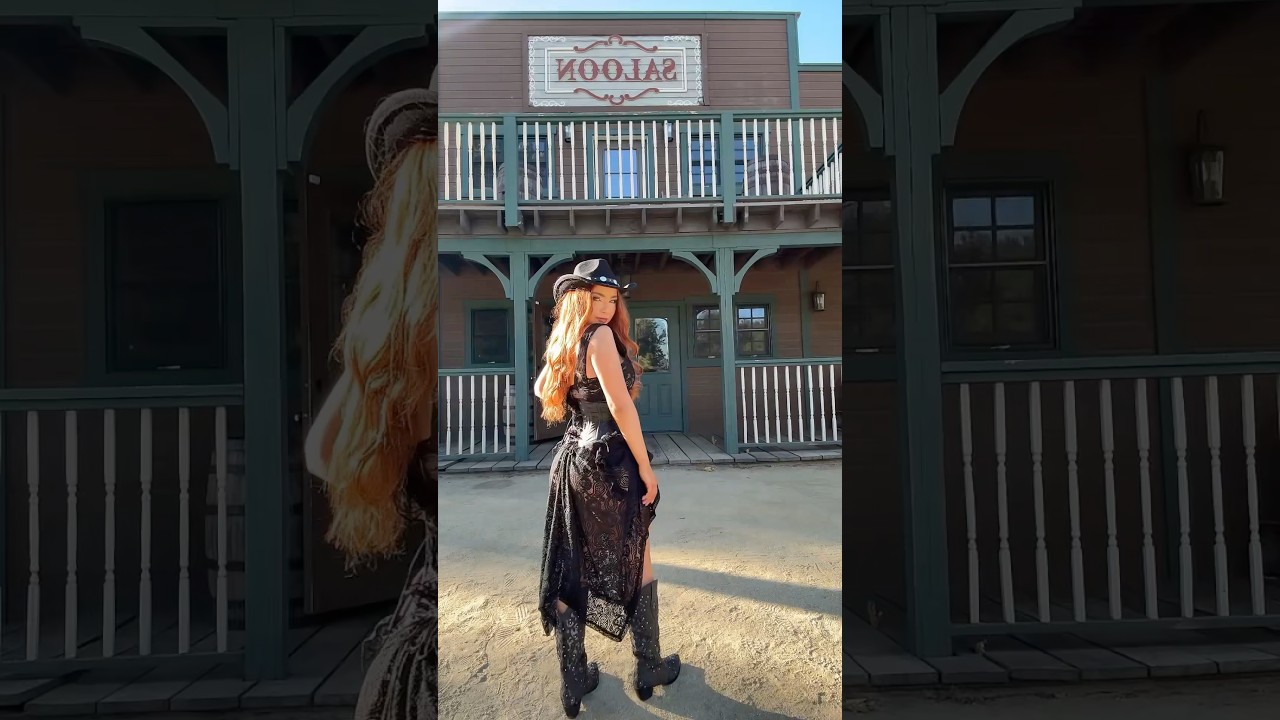 Cowgirl set at #oldwesttemecula 🤠🖤 #country #cowgirl #boots