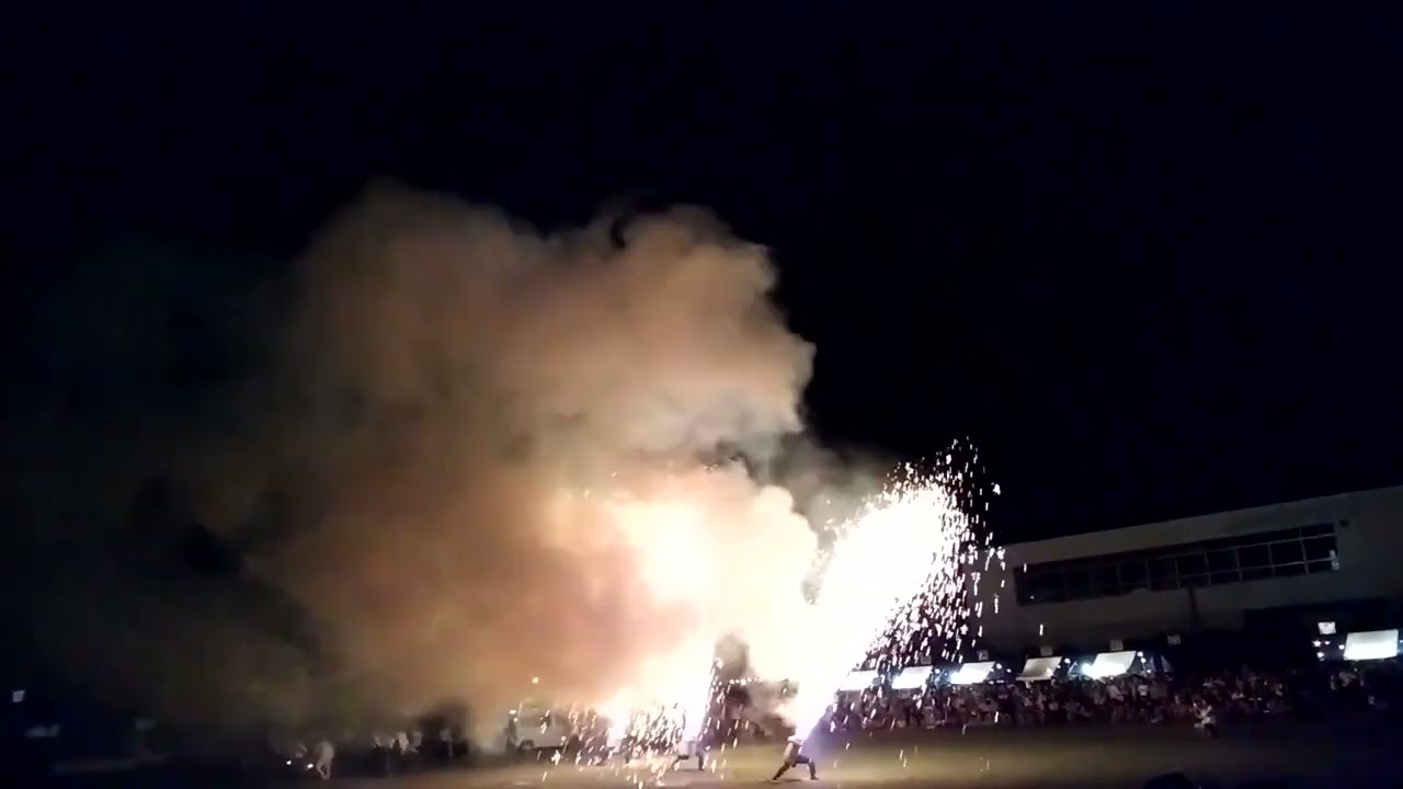 静岡県浜松市中区葵東1丁目 Hondaまつり16 手筒花火 08 Youtube