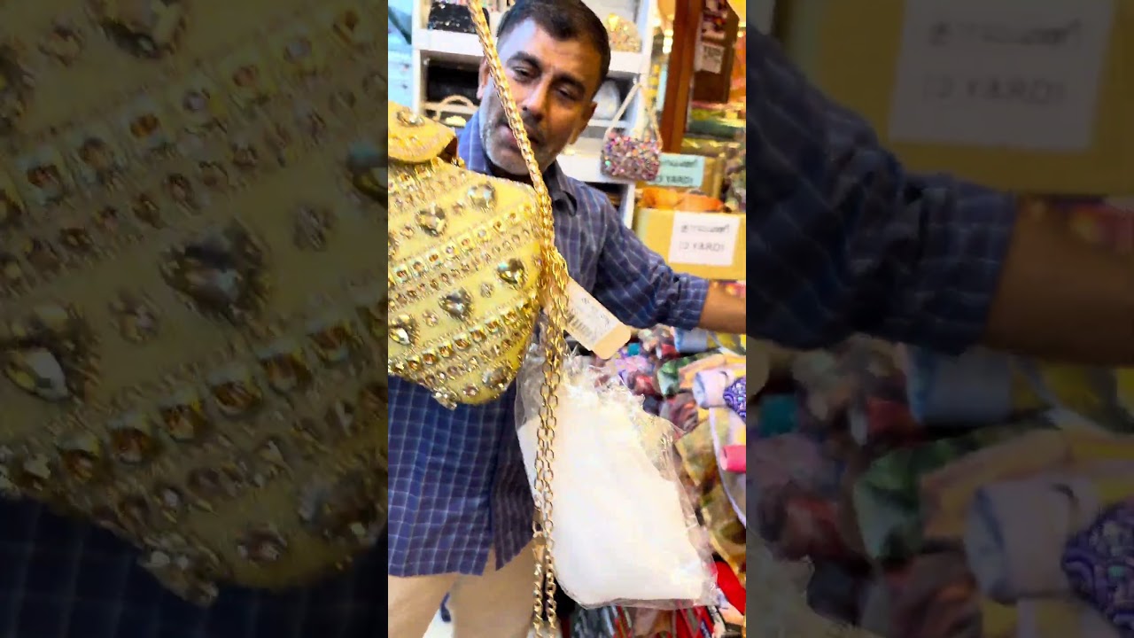 Коллекция клатчей и кошельков