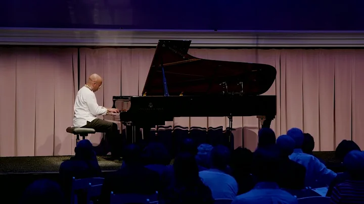 Sean Sutherland (piano) - Van Cliburn Internationa...