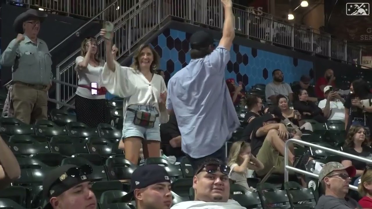 Brandon Dixon SMACKS Back-To-Back Home Runs! | San Diego Padres MiLB | 4/25/2023