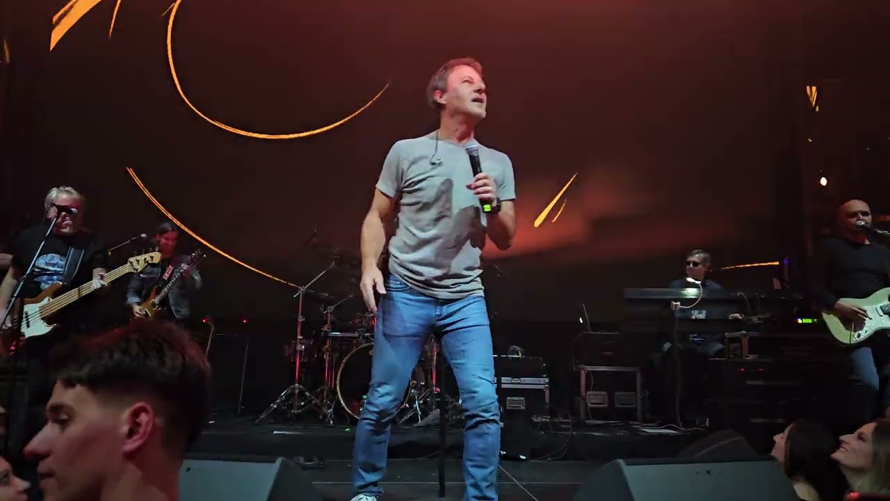 Pavol Habera a Team - Oda na tie cesty po tele  23.11 2024 Banska Bystrica 12/10