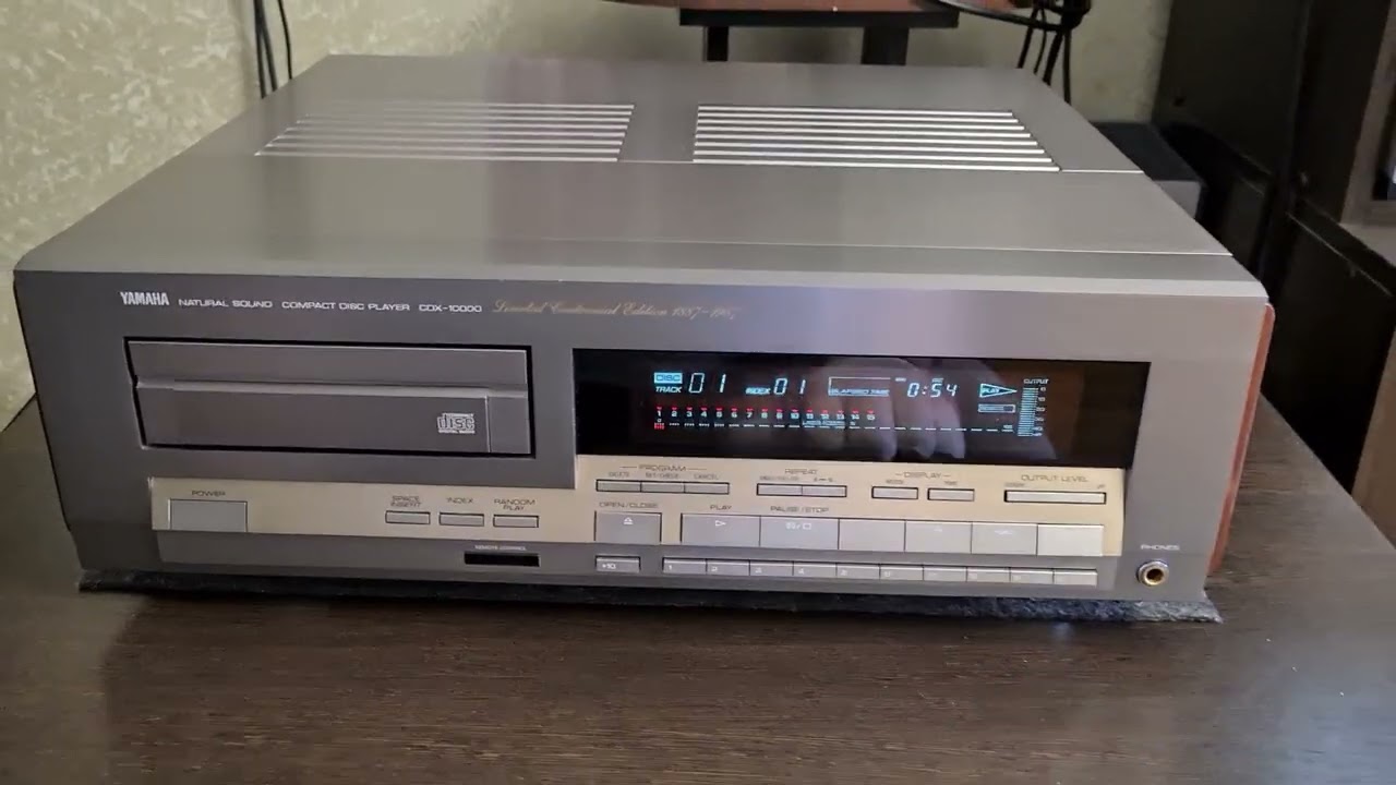 CD проигрыватель Yamaha CDX 10000