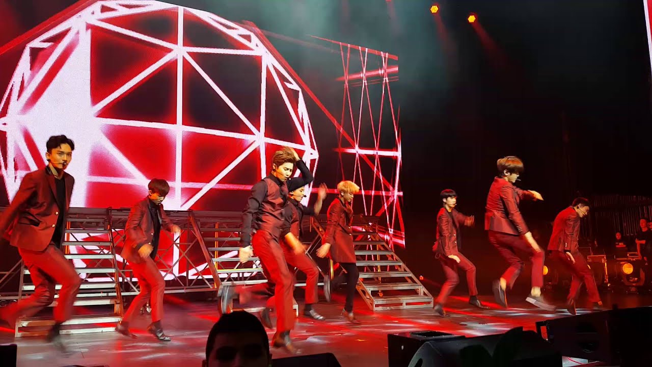 [FANCAM] 160219 EXO Hurt @ EXO'luXion Chicago