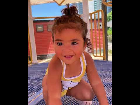 الا يا روح المامي يا هدية الله الحلوة