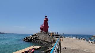 [4K] 제주도 여행  이호테우 등대와 푸른빛의 바다, Jeju Island&#39;s tourist attractions, Ihotew Lighthouse and the Blue Sea