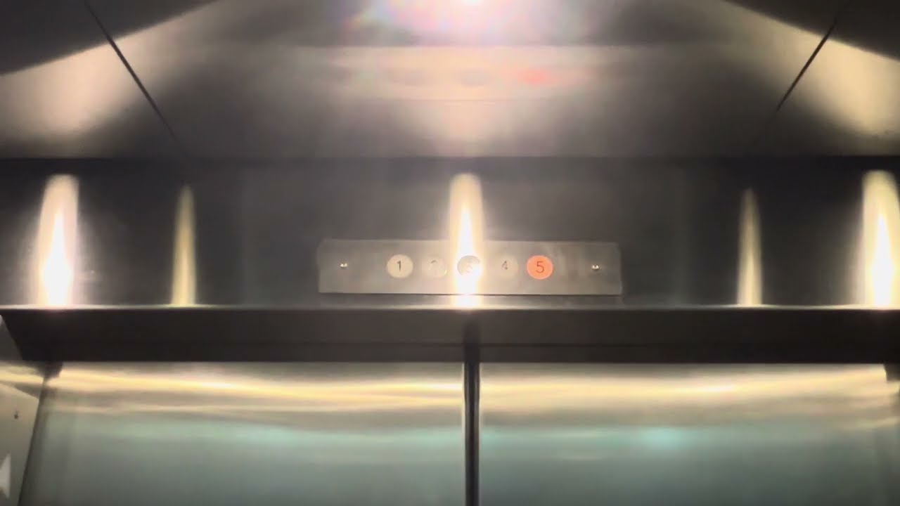 Elevator 880 West Commerce Road