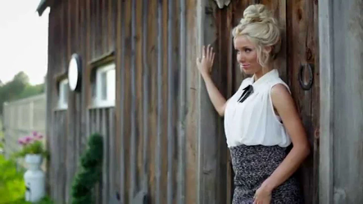 Adrienne Taylor - Behind the Scenes Photo Shoot