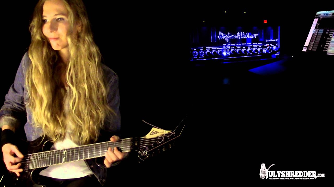 Led Zeppelin - Communication Breakdown Guitar Riff Cover by Julyshredder