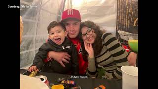 Details Chicago father of cancer stricken teen released on bond from ICE custody News