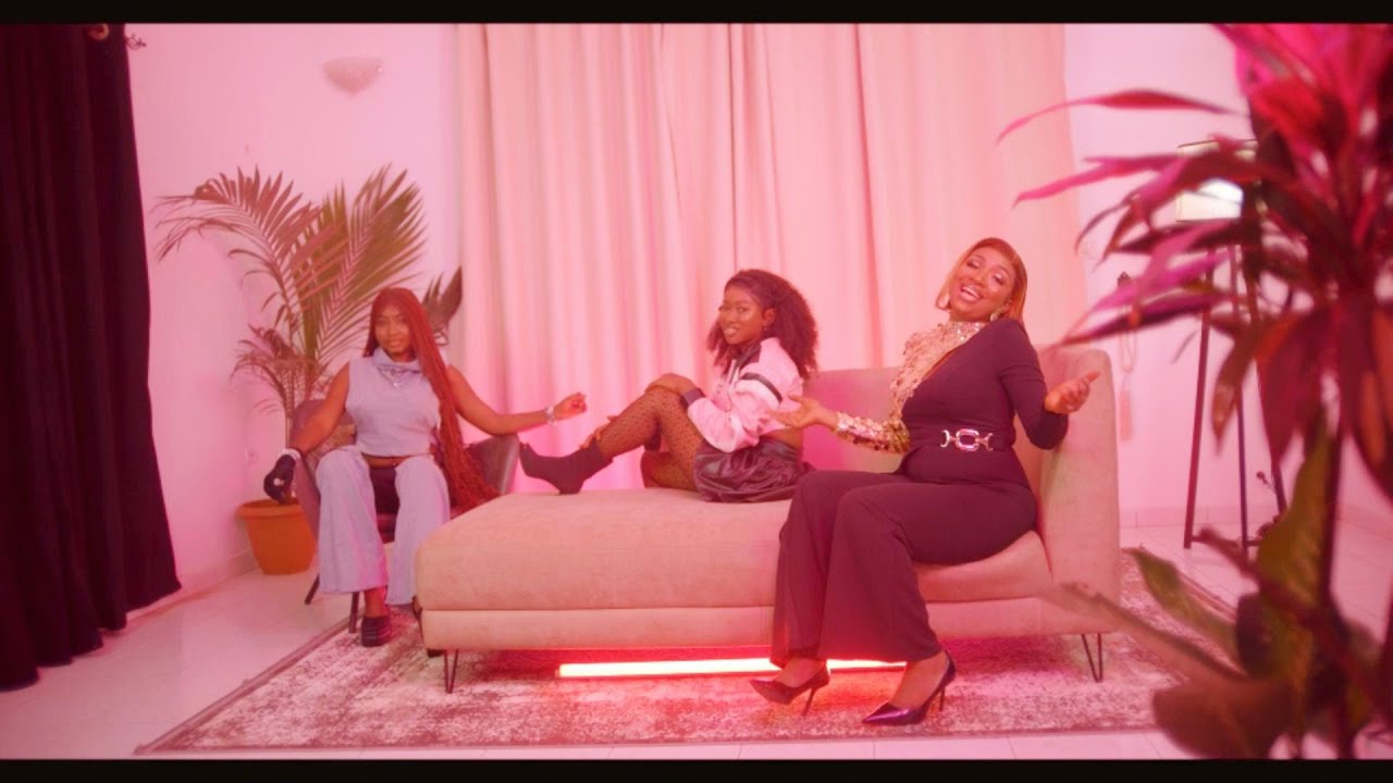NAKANY KANTE_DIEU MA FORCE (Clip Officiel)