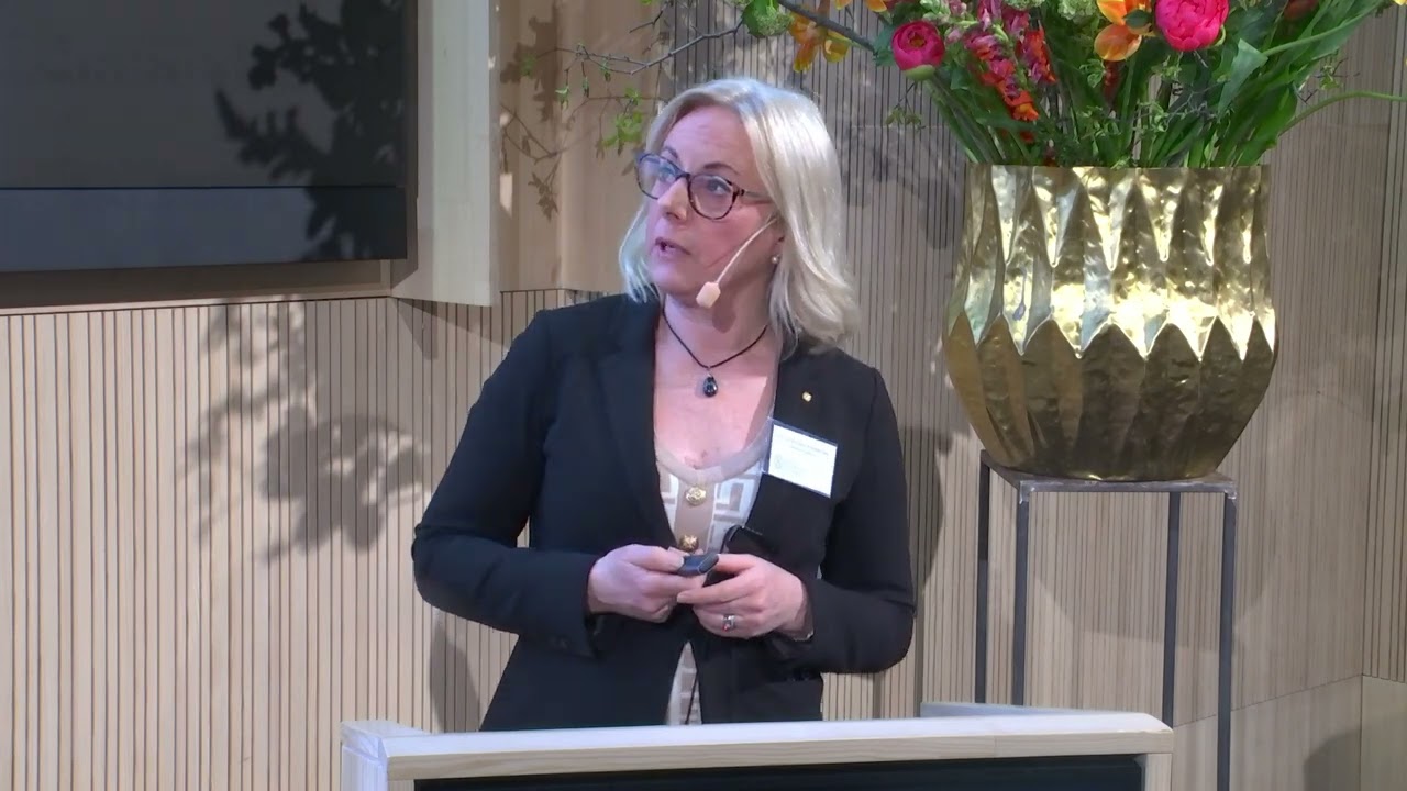 Surprising features of the human naïve B cell repertoire