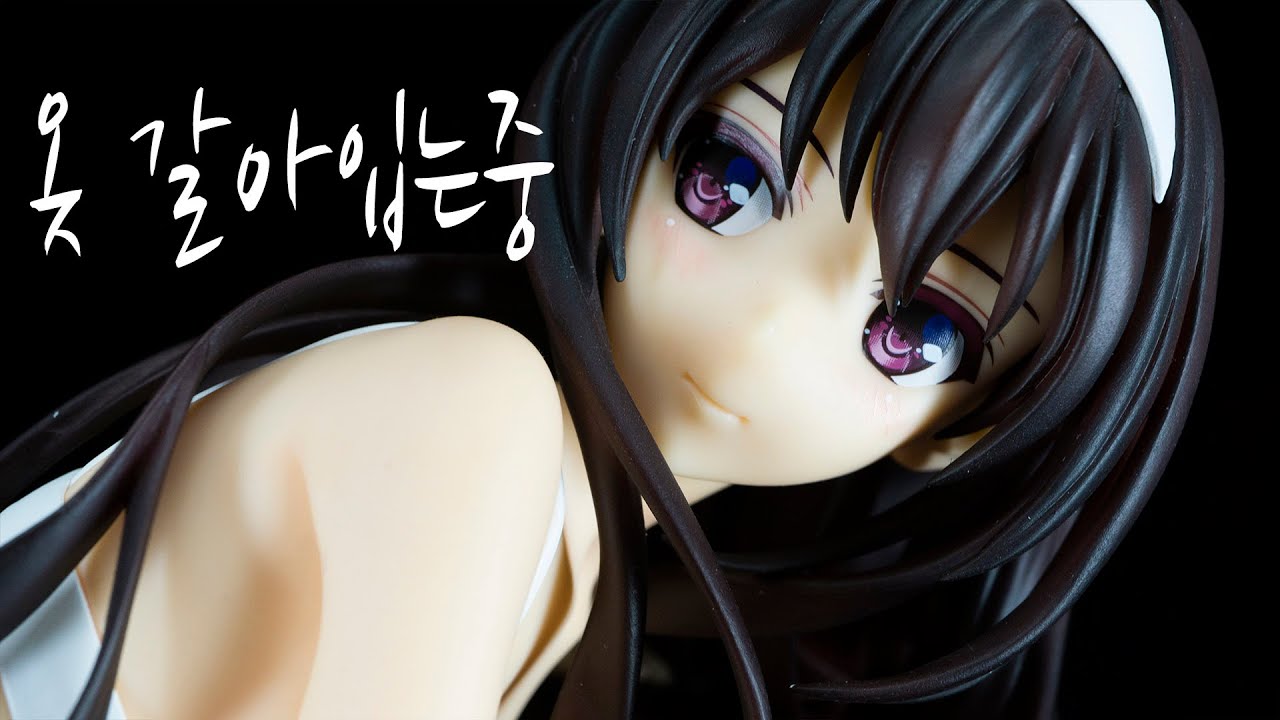 옷 갈아입는 중~Saekano: How to Raise a Boring Girlfriend Flat Utaha