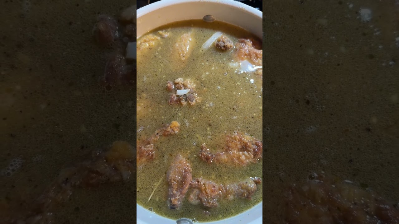 Don’t throw out those leftovers!😒#gravy #chicken #viral #cooking #fyp #shorts