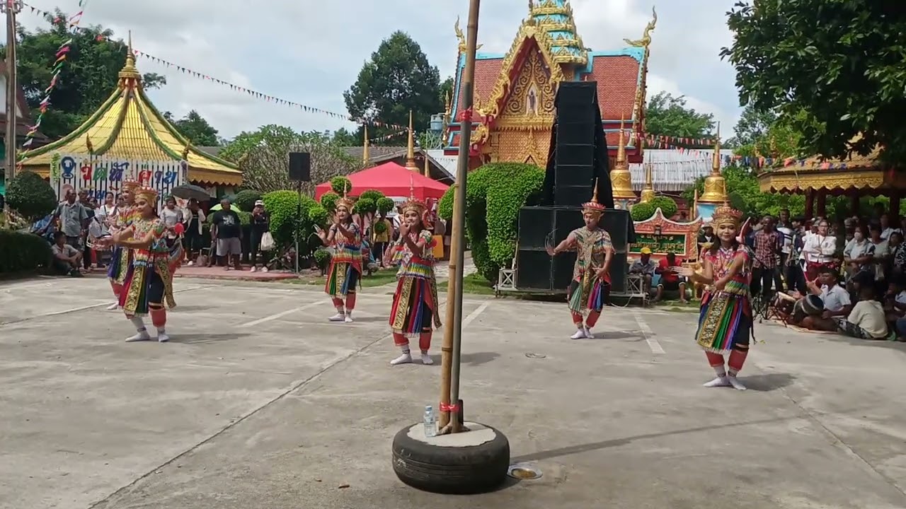 5/11/2568 รำมโนราห์ หน้าพ่อท่านกล้ำ ทอดกฐิน วัดหัวค่าย อ.หัวไทร จ.นครศรีธรรมราช