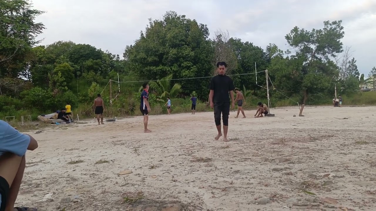 Team Kinarut vs team Putatan rumble game volleyball court kinarrut team lorong2 