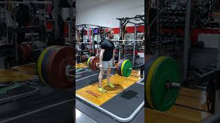 The MOST Impressive JUMP Squat Ever!! 305 Pound Longitudinal Trap Bar Jump Squats