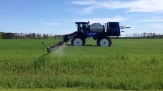 New Holland Guardian Front Boom Sprayer