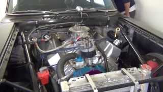 64 Fairlane start up .