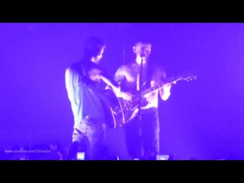 Linkin Park  - Sharp Edges (acoustic)  @ O2 London July 2017