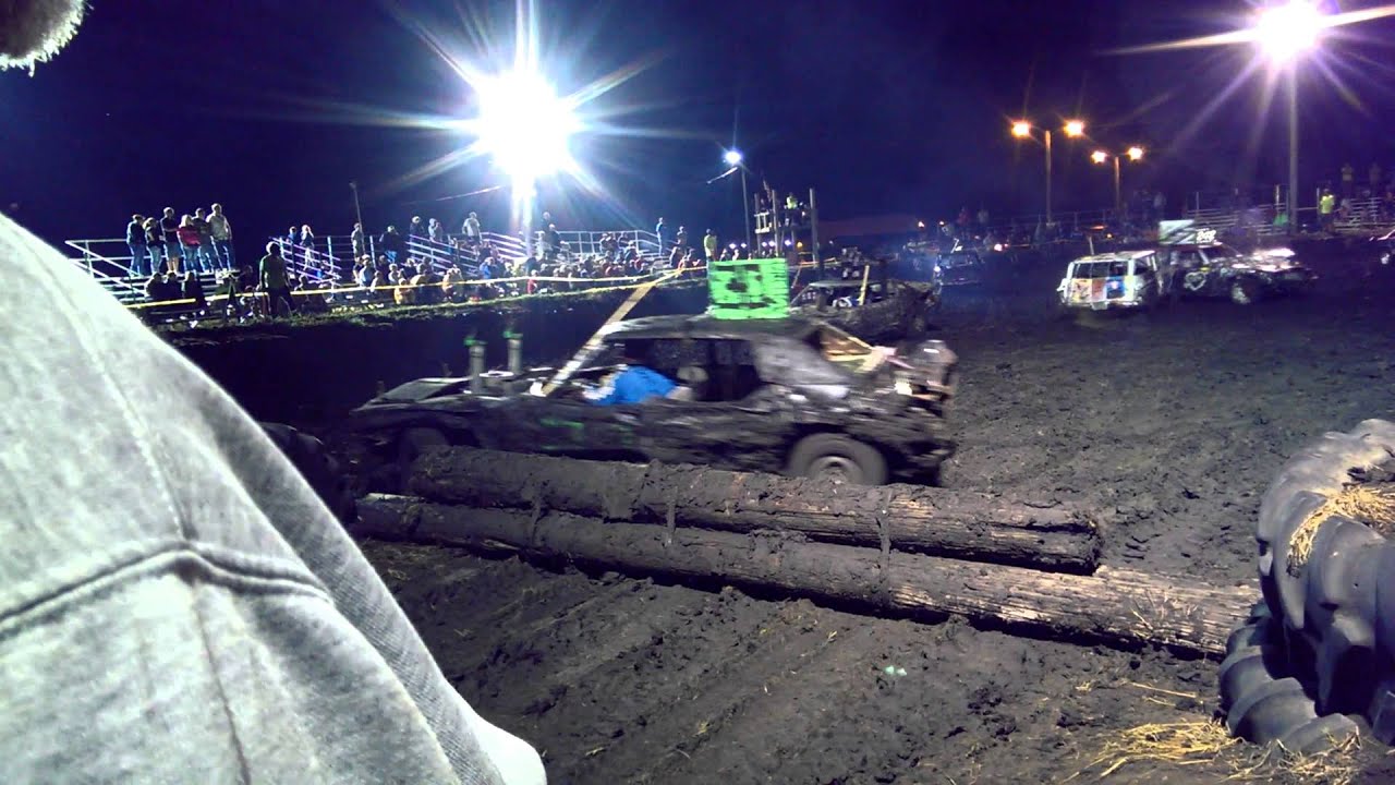 2014 Hawarden, IA Bolt and Chain Feature Demoltion Derby Part 1 YouTube