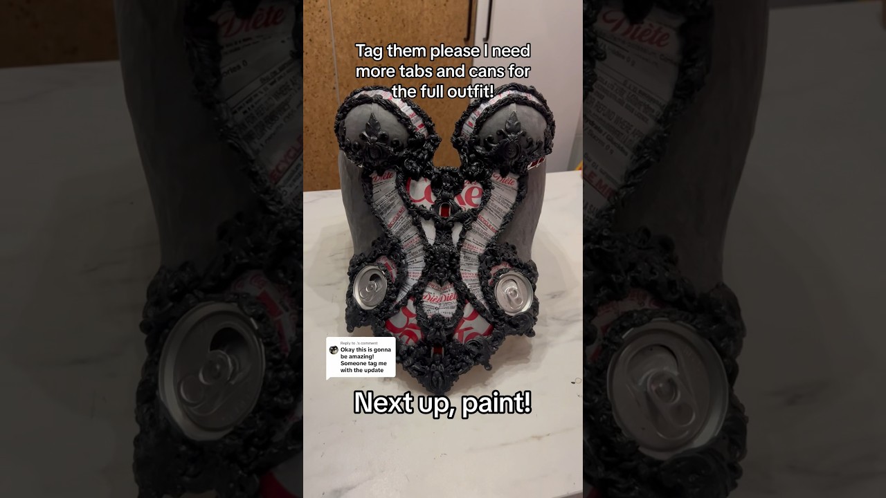 I wanna make an outfit,but I need more cans!🫶@Coca-Cola #cosplay #dietcoke #halloween  #cosplayer