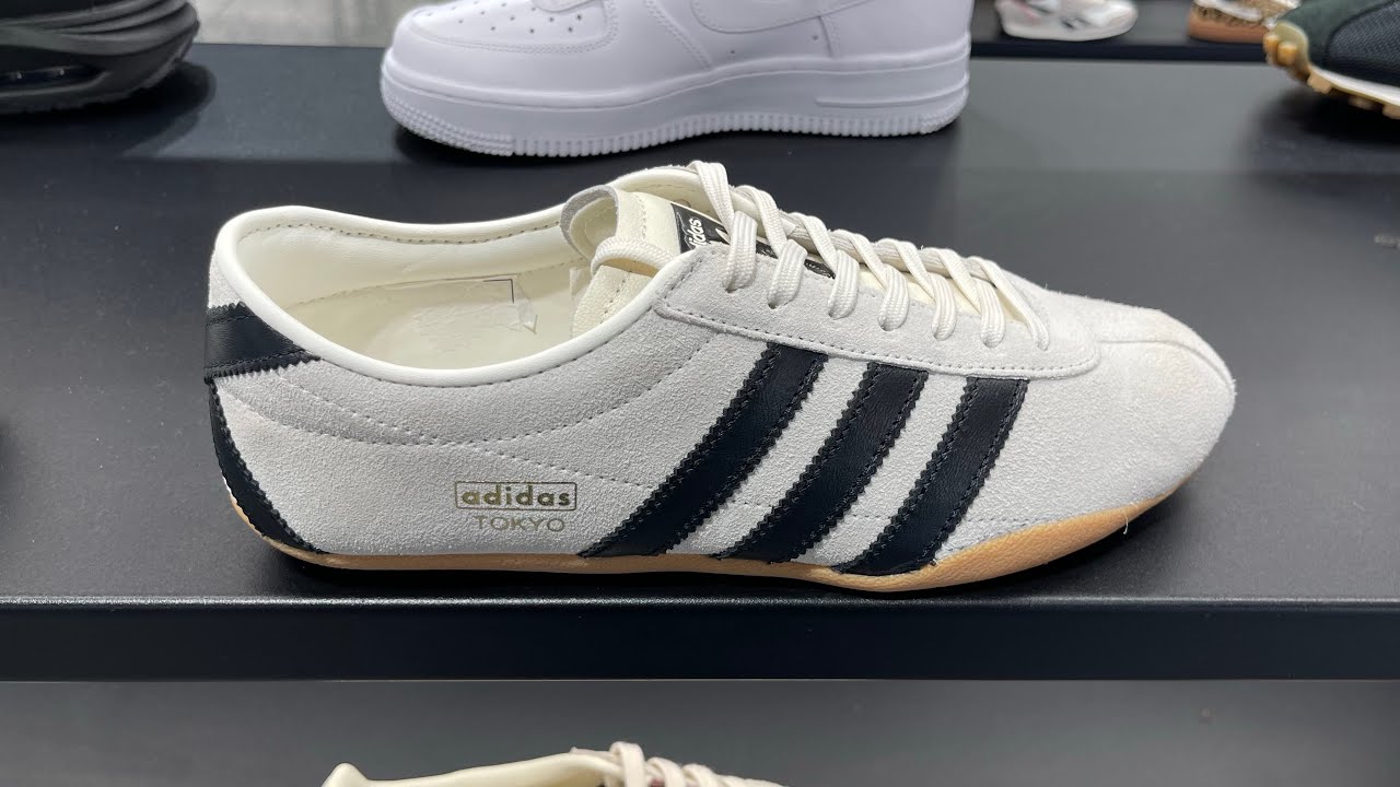 【Adidas】TOKYO W ベージュ ブラック★JI0182★ Adidas Tokyo (Off White/ Core Black/ Gold Metallic) - Style