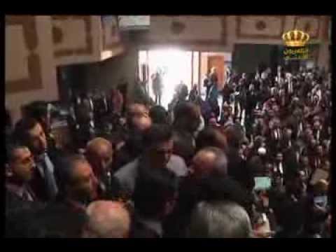 وقفة احتجاجية للمحامون أمام قصر العدل