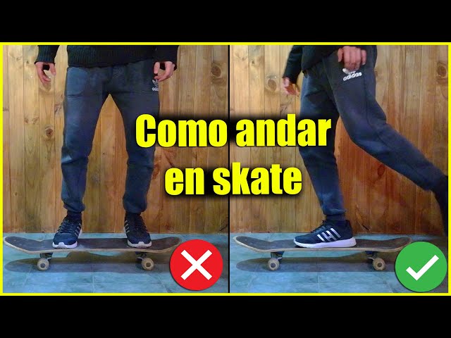 Enseñarle a un niño pequeño a andar en patineta